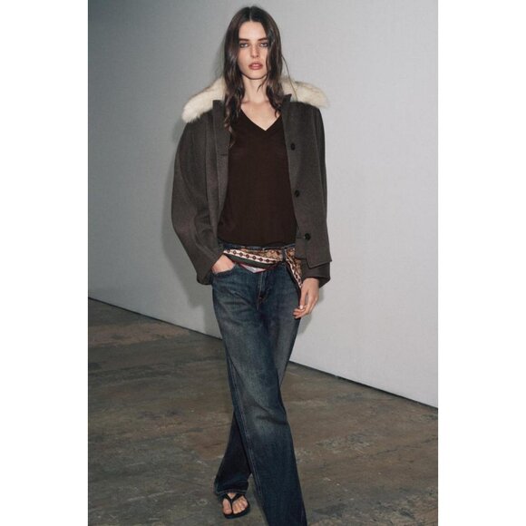 ZARA WOOL JACKET WITH FAUX FUR COLLAR ZW COLLECTION - Picture 2 of 9